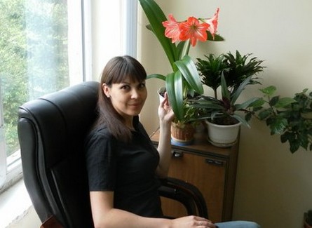 Файл lilya_s_liliyami_cr.jpg Файл lilya_s_liliyami_cr.jpg